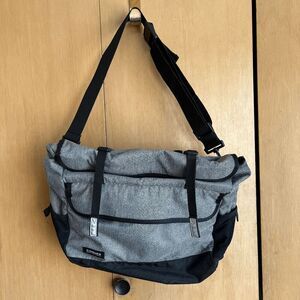 Timbuk2 Water-Resistant Roll-Top Messenger Bag w/ Laptop Pocket - Durable & Padd